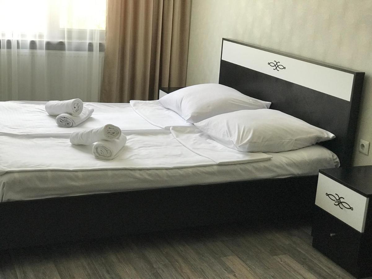 Friendly House Hotel Ахалцихе Екстериор снимка