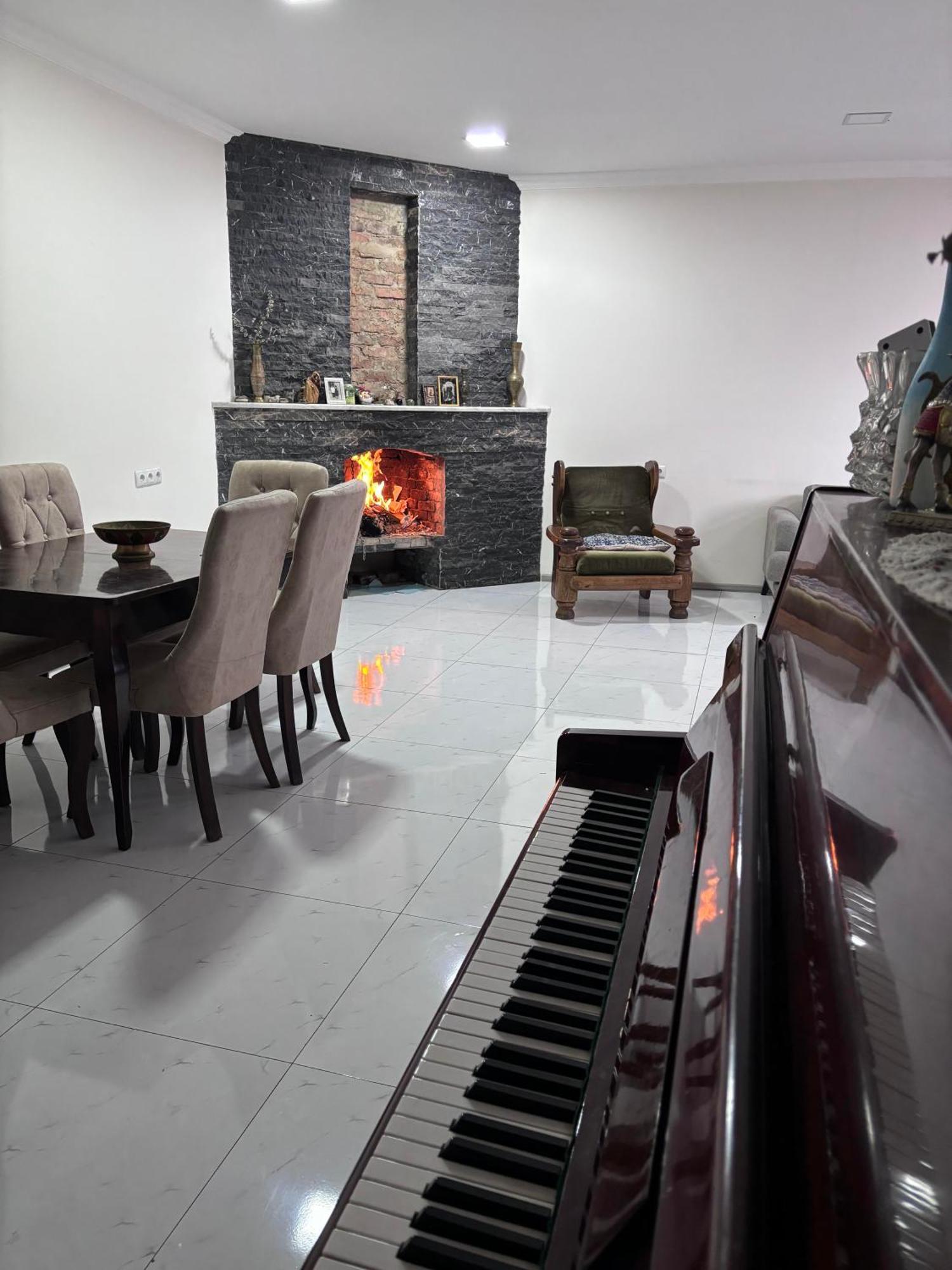 Friendly House Hotel Ахалцихе Екстериор снимка